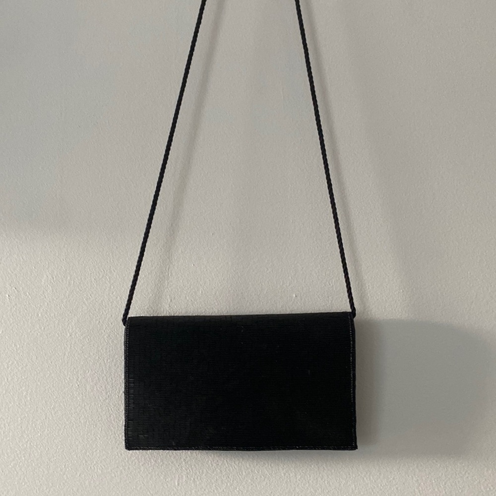 Black beaded purse